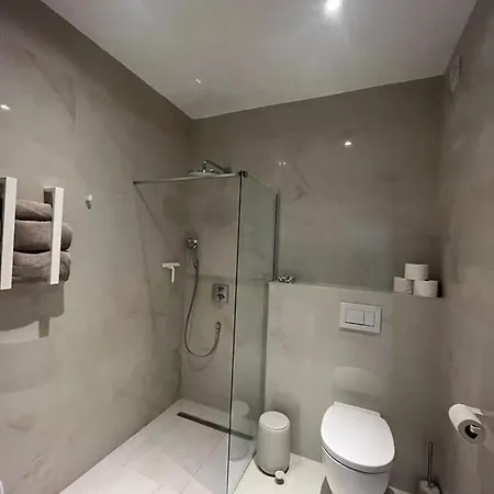 Apartment Mediterranean Oasis *