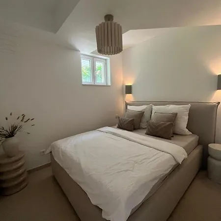 Apartment Mediterranean Oasis