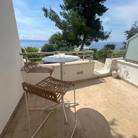 Mediterranean Oasis Апартаменты *
